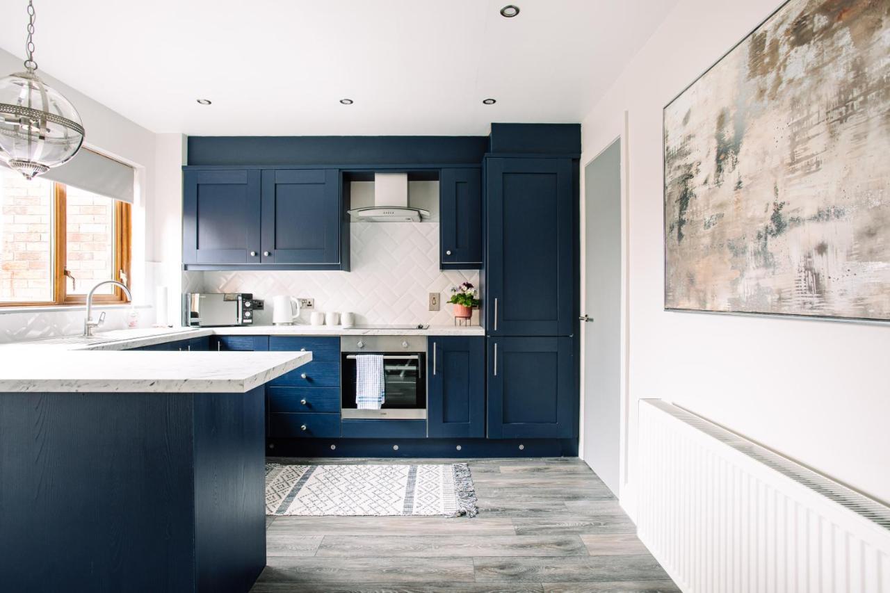 Family Town House Villa Belfast Exterior photo